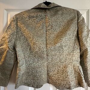 Beautiful Anne Klein blue/gold paisley blazer, size 2